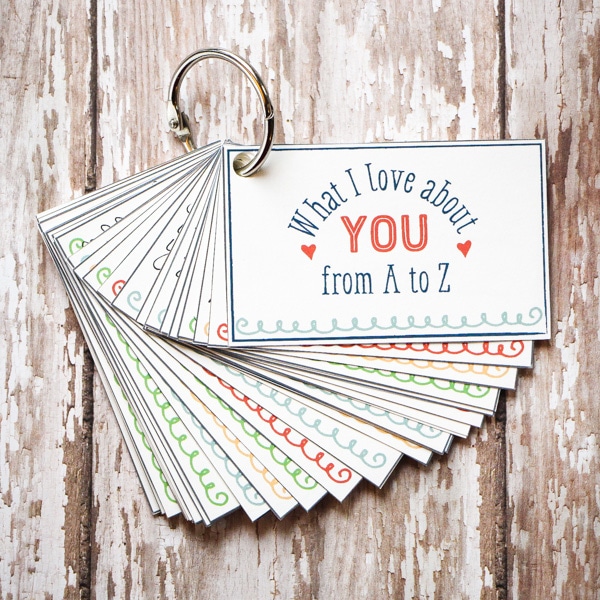 “What I Love About You from A to Z” Mini Book - DIY Idea