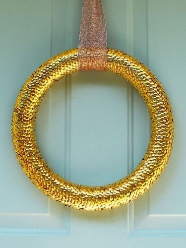 DIY Gold Tack Wreath[