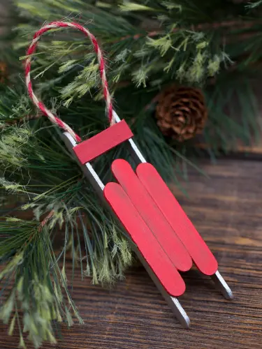 Homemade Christmas Ornaments from Popsicle Sticks