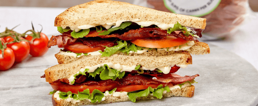 Sandwich Chains Open on Thanksgiving